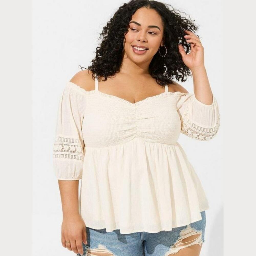 Torrid Size 2 Cream Off-Shoulder Peasant Top